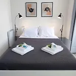 Πανσιόν Santa Cruz *
