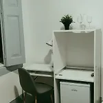 Πανσιόν Santa Cruz *
