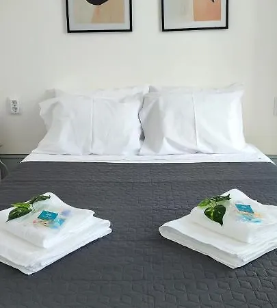 Santa Cruz Guest house *
