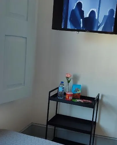 Konukevi Santa Cruz *