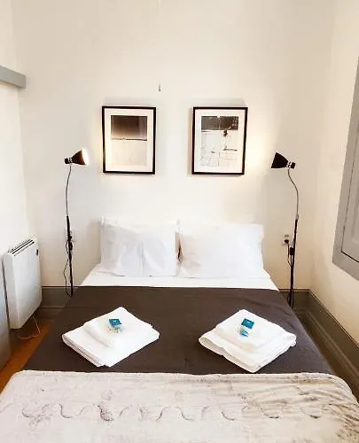 Konukevi Santa Cruz *