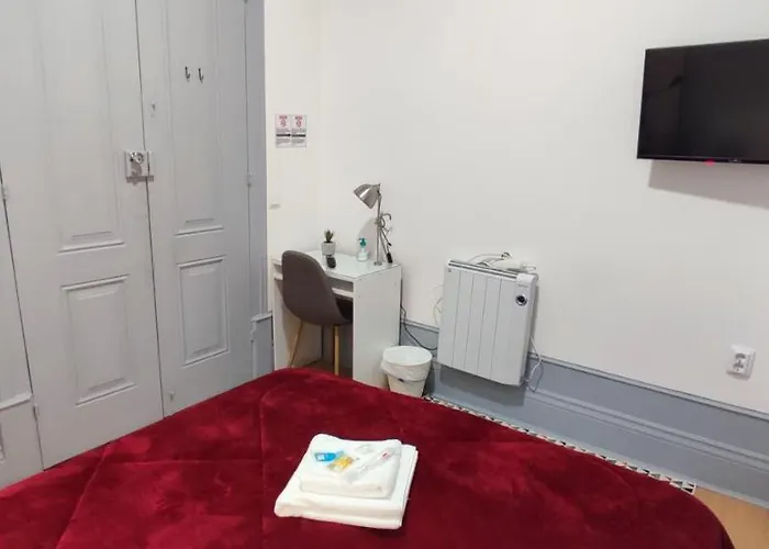 Santa Cruz Konukevi *